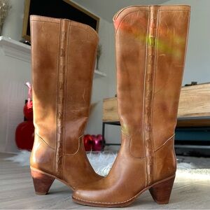 Vintage Brown Leather mid calf Boots